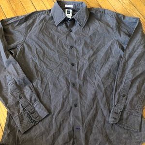 GAP Button down !